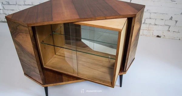 Disassembly Essentials - Disasembl