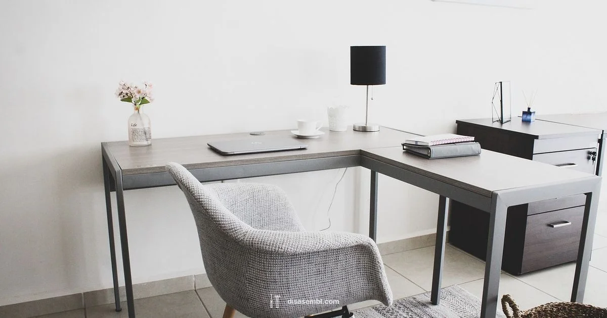 Furniture Assembly Guide - Disasembl